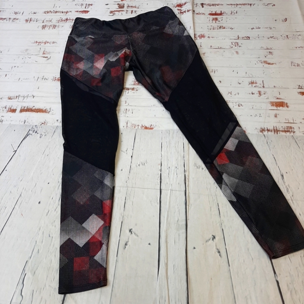 Onzie track leggings
